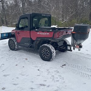 Polaris snow 3.jpg